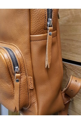 Genuine 100% vaccine leather backpack